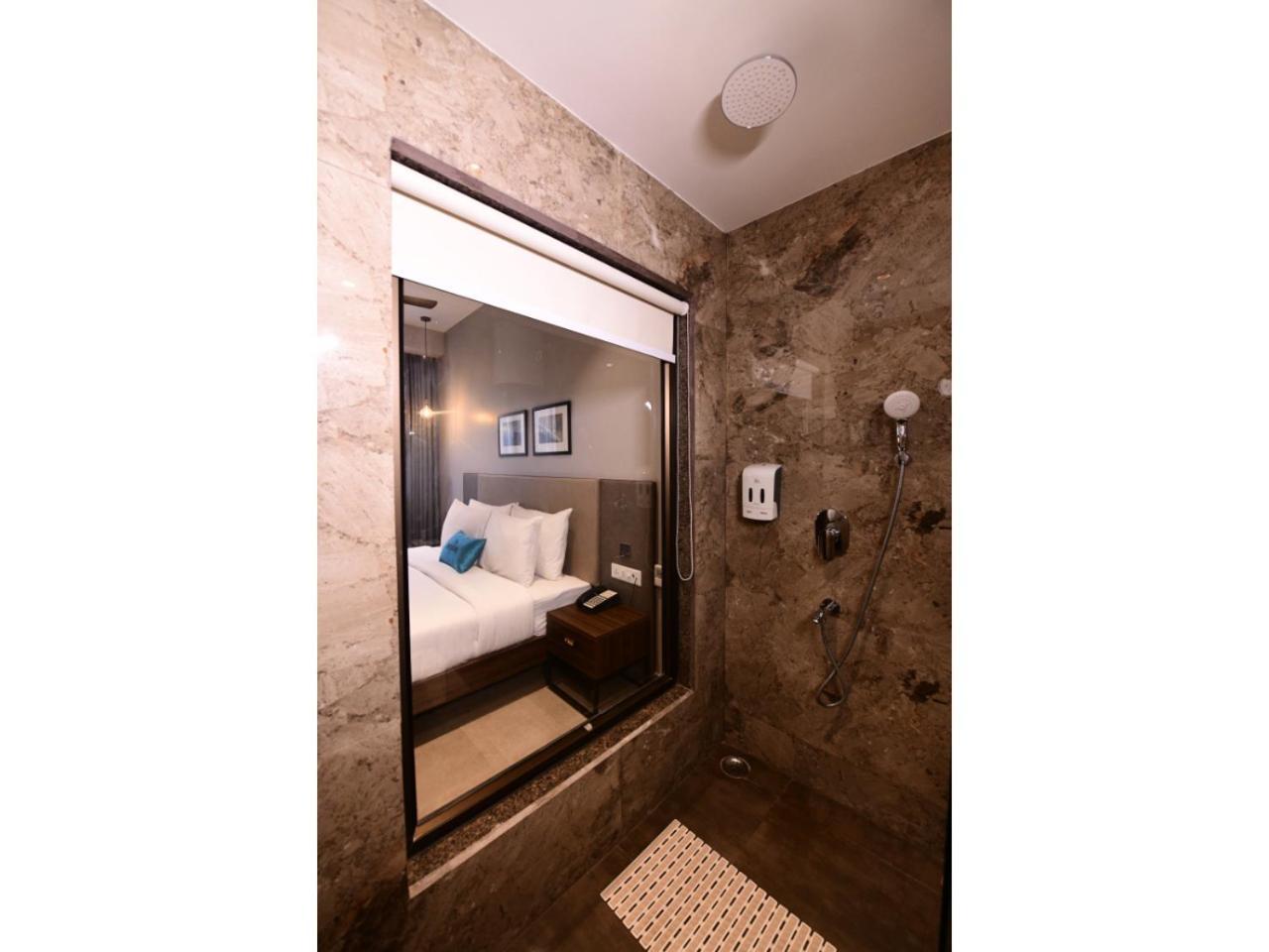 Belvedere Suites Greater Noida Εξωτερικό φωτογραφία