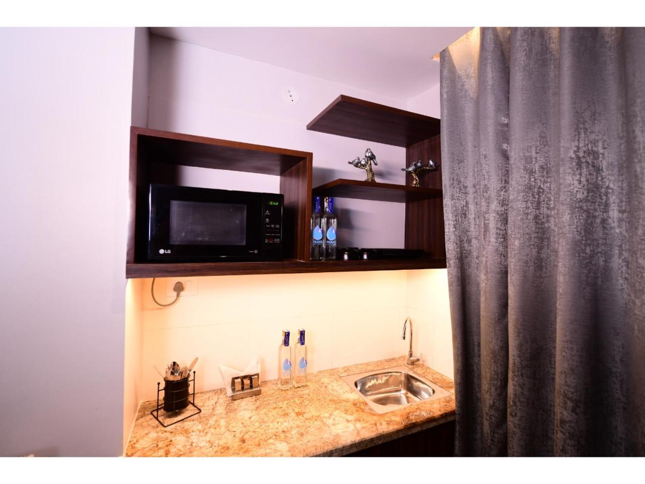 Belvedere Suites Greater Noida Εξωτερικό φωτογραφία